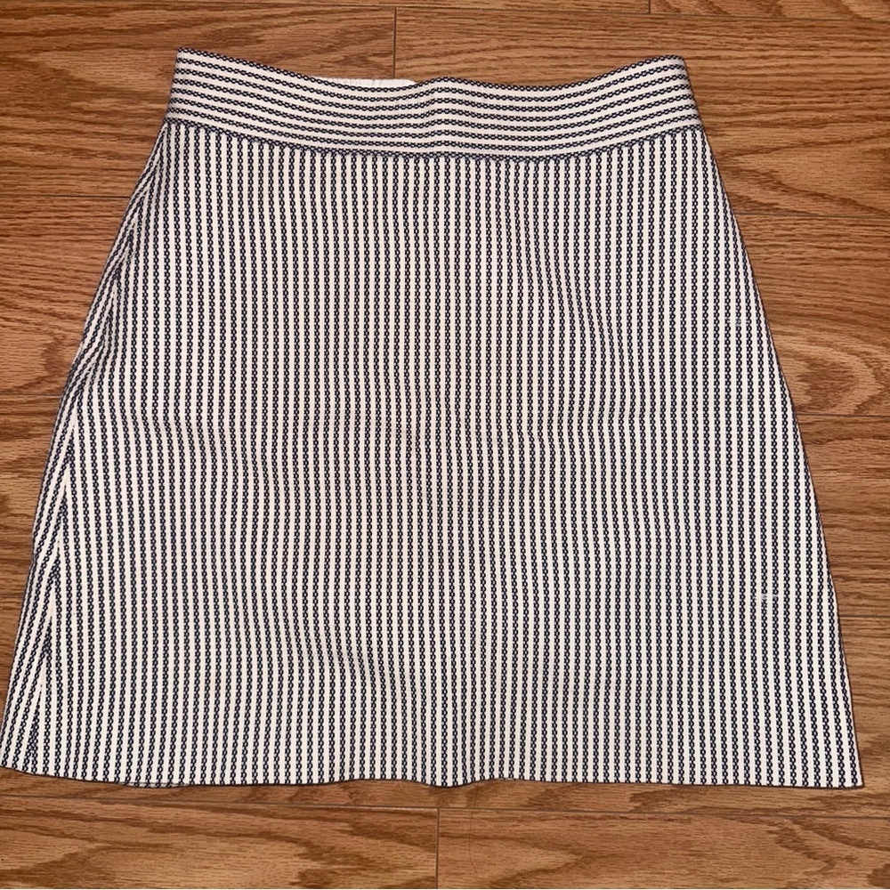 Theory Virgin Wool High Waist Mini White and Blue Sayre Striped A-Line Skirt.